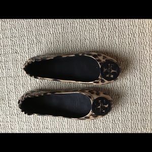 Tory Burch Patent Minnie Flats